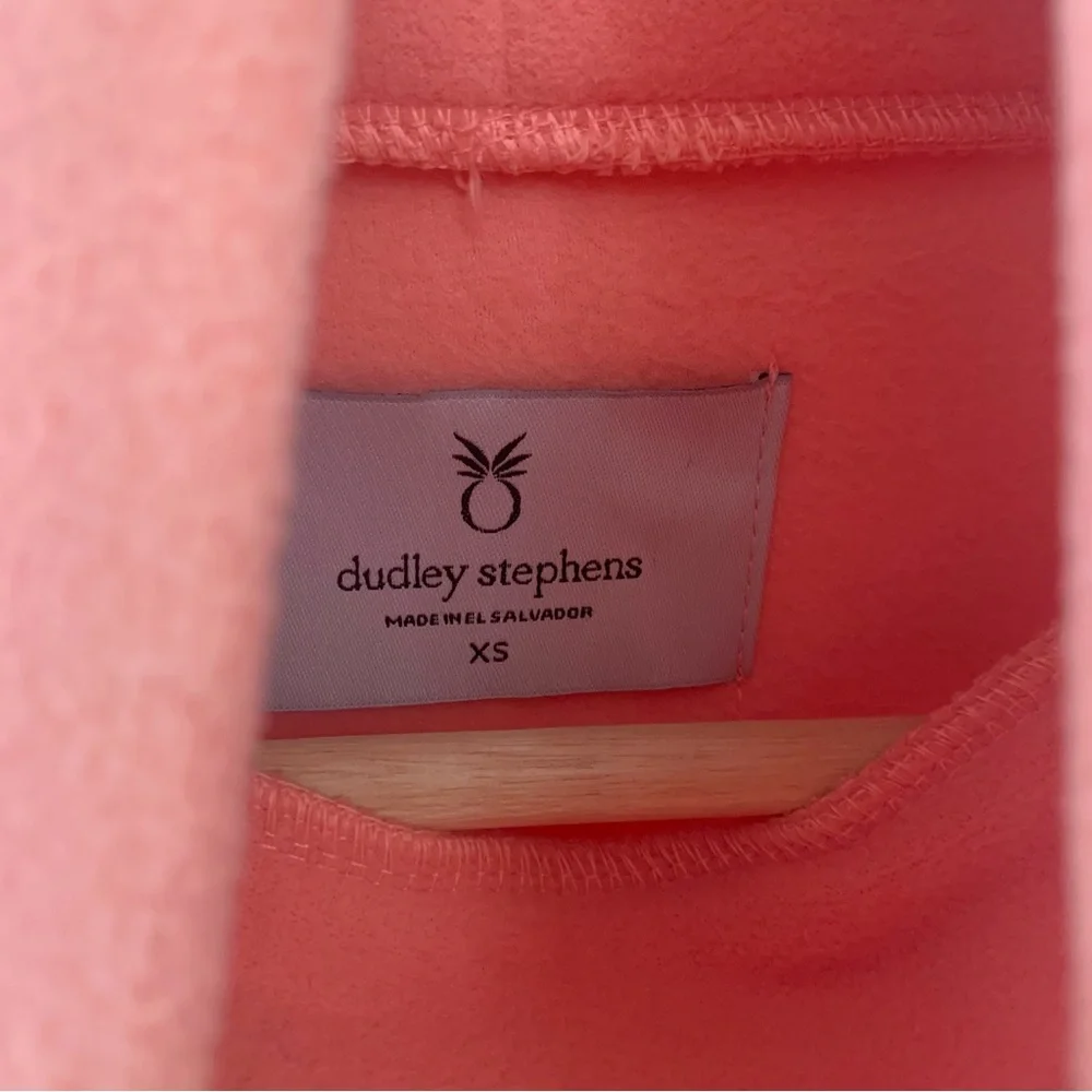 Dudley Stephens x Tuckernuck Vello Fleece Park Slope in Island Coral - Picture 4 of 9
